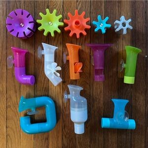 Boon BUNDLE Building Toddler Bath Tub Toy with Pipes Cogs and Tubes - 13 pieces
